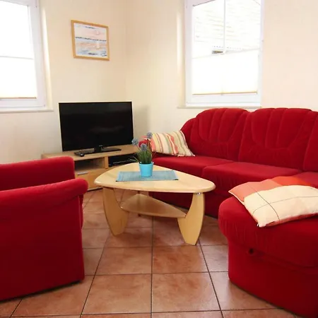 Doppelhaushaelfte, * Ostseebad Kühlungsborn