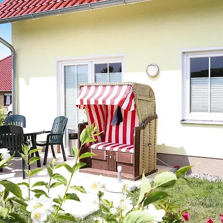 Semi-detached House, Kuehlungsborn