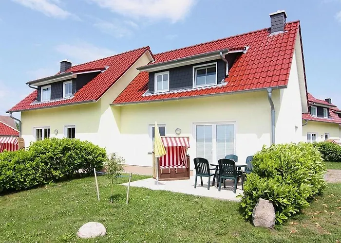 Doppelhaushaelfte, Feriehus *